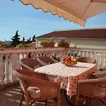 In - Istrien 9360 Апартаменты